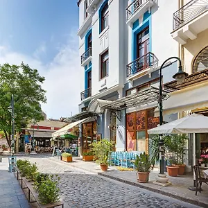 https://apt-colors-ladadika.hotelschalkidiki.net